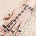 Vines Shape Henna Tattoos